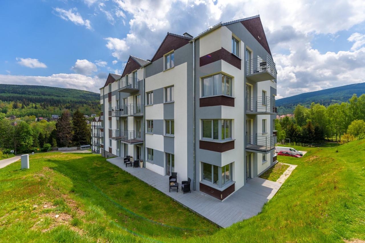 Apartament Podróżniczy z Sauną - 5D Apartamenty Swieradow-Zdroj Exterior foto